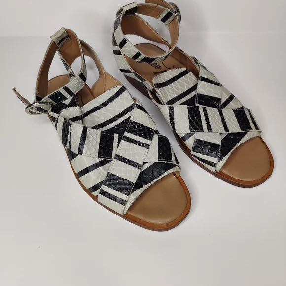 Free People Catalina Mono Sandals - Picture 2 of 5